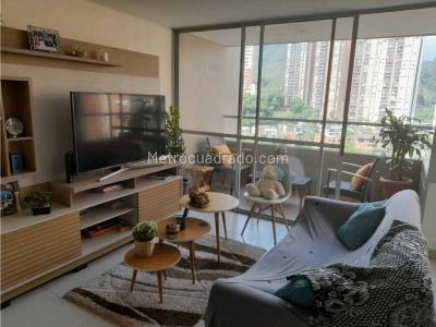 Apartamento de 3 alcobas en venta en Loma De San Jose, Sabaneta, 89 m² · foto 4 de 18