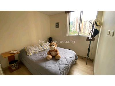Apartamento de 3 alcobas en venta en Loma De San Jose, Sabaneta, 89 m² · foto 11 de 18