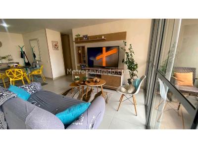 Apartamento de 3 alcobas en venta en Loma De San Jose, Sabaneta, 89 m² · foto 14 de 18