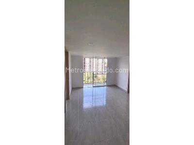 Apartamento de 2 alcobas en venta en Barro Blanco, Rionegro, 49 m² · foto 2 de 7