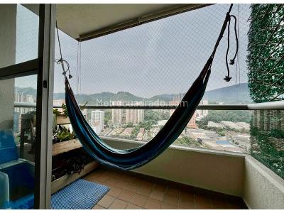 Apartamento de 2 alcobas en venta en Prados De Sabaneta, Sabaneta, 56 m² · foto 2 de 16