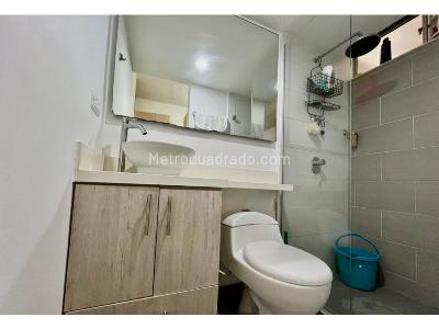 Apartamento de 2 alcobas en venta en Prados De Sabaneta, Sabaneta, 56 m² · foto 8 de 16