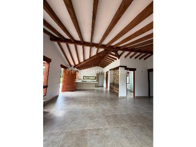 Casa de 3 alcobas en venta en Rionegro, Rionegro · foto 4 de 5