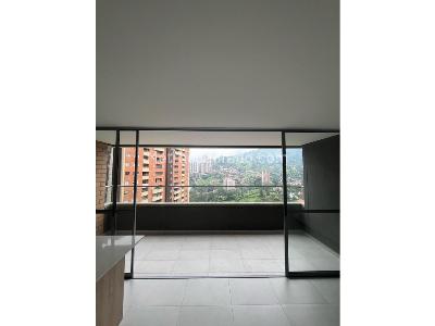 Apartamento de 3 alcobas en venta en San Jose, Sabaneta, 84 m² · foto 3 de 11