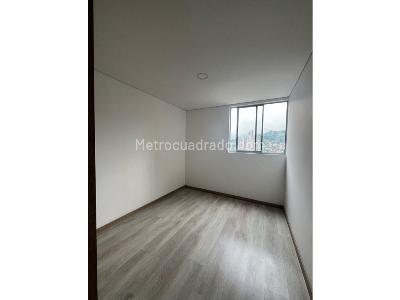 Apartamento de 3 alcobas en venta en San Jose, Sabaneta, 84 m² · foto 6 de 11