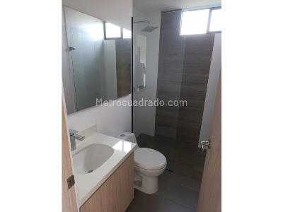 Apartaestudio en venta en Loma Del Escobero, Envigado, 62 m² · foto 3 de 6