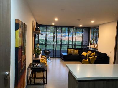 Apartaestudio en venta en Loma Del Escobero, Envigado, 62 m² · foto 4 de 6