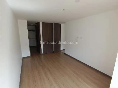 Apartaestudio en venta en Loma Del Escobero, Envigado, 62 m² · foto 5 de 6