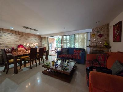 Casa de 4 alcobas en venta en Cumbres, Envigado, 280 m² · foto 5 de 20