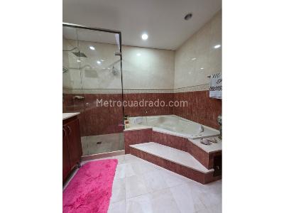 Casa de 4 alcobas en venta en Cumbres, Envigado, 280 m² · foto 12 de 20