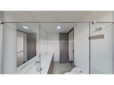 Apartamento de 3 alcobas en venta en Camino Verde, Envigado, 99 m² · foto 10 de 17
