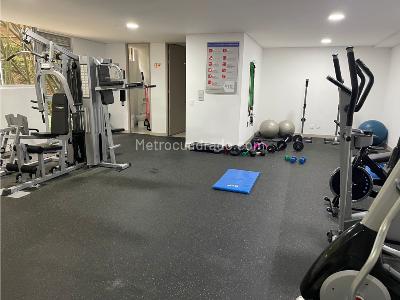 Apartamento de 1 alcoba en venta en El Poblado, Medellín, 87 m² · foto 16 de 20