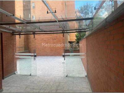 Apartamento de 3 alcobas en venta en Zuñiga Parte Alta, Envigado, 117 m² · foto 10 de 11