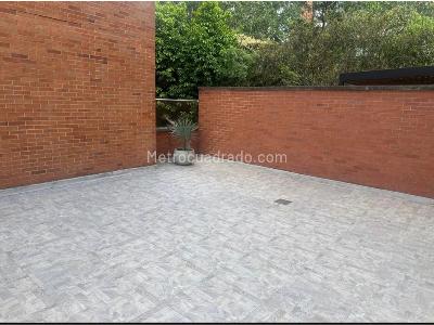 Apartamento de 3 alcobas en venta en Zuñiga Parte Alta, Envigado, 117 m² · foto 11 de 11