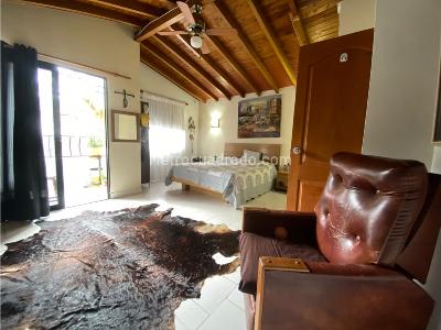 Casa de 3 alcobas en venta en Betania, Sabaneta, 112 m² · foto 14 de 20