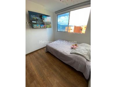 Apartamento de 3 alcobas en venta en Las Lomitas, Sabaneta, 92 m² · foto 3 de 14