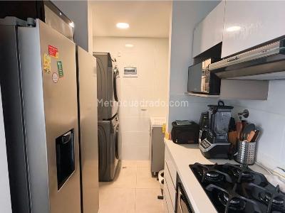 Apartamento en venta en Castropol, Medellín · foto 5 de 13