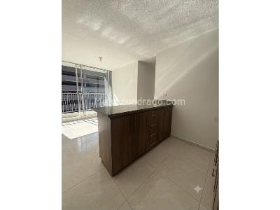 Apartamento de 3 alcobas en venta en Villa Ventura, Itagüí, 56 m² · foto 2 de 12