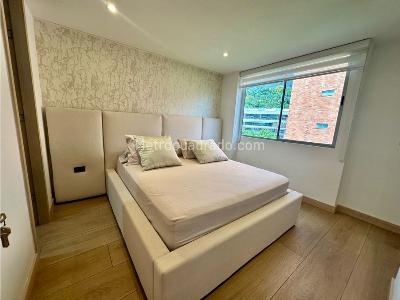 Apartamento de 3 alcobas en venta en Tranversal Intermedia, Envigado, 90 m² · foto 14 de 20