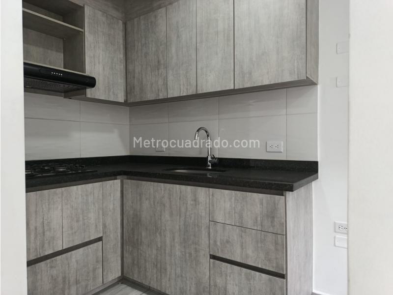 Piso – Bello - Vista 2