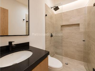 Casa de 5 alcobas en venta en San Joaquin, Medellín, 177 m² · foto 15 de 16