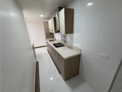 Apartamento de 3 alcobas en venta en El Porvenir, Itagüí, 63 m² · foto 4 de 19