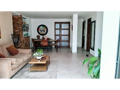 Apartamento en venta en La Aguacatala, Medellín · foto 2 de 20