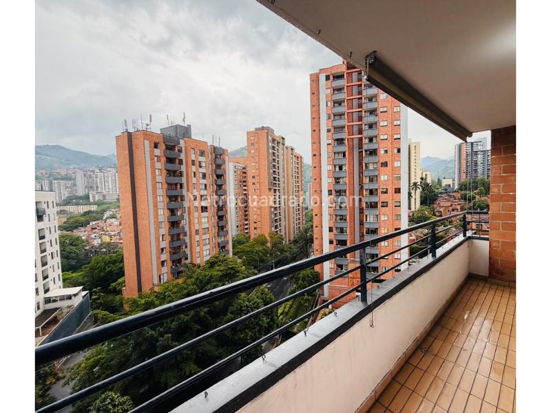 Piso – Bello - Vista 2