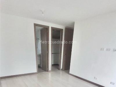 Apartamento de 3 alcobas en venta en El Chingui, Envigado, 86 m² · foto 5 de 13