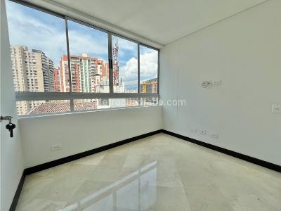 Apartamento en venta en El Poblado, Medellín · foto 12 de 16