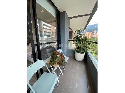 Apartaestudio en venta en El Poblado, Medellín, 63 m² · foto 4 de 12