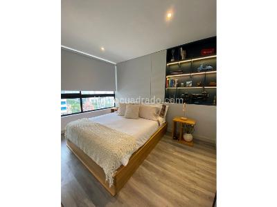 Apartaestudio en venta en El Poblado, Medellín, 63 m² · foto 11 de 12
