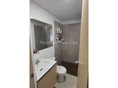 Apartamento de 2 alcobas en venta en Parque De Las Chimeneas, Itagüí, 64 m² · foto 18 de 20