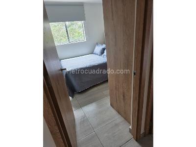 Apartamento de 2 alcobas en venta en Parque De Las Chimeneas, Itagüí, 61 m² · foto 12 de 12