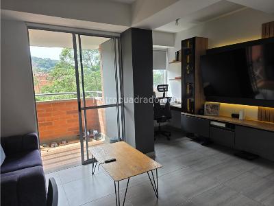 Apartamento de 2 alcobas en venta en Parque De Las Chimeneas, Itagüí, 61 m² · foto 6 de 12