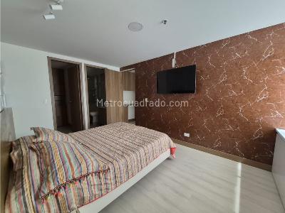 Apartamento de 2 alcobas en venta en Parque, Sabaneta, 68 m² · foto 9 de 18
