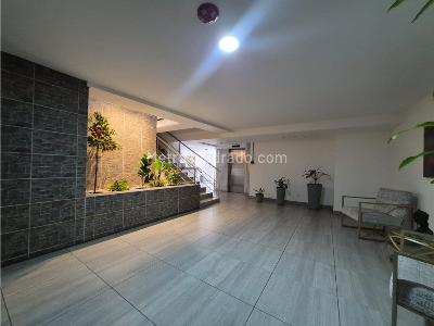 Apartamento de 2 alcobas en venta en Parque, Sabaneta, 68 m² · foto 17 de 18