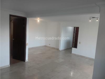 Apartamento en venta en El Poblado, Medellín · foto 5 de 20
