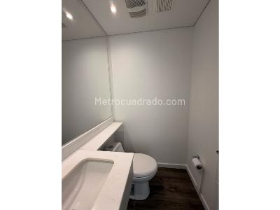 Apartamento en arriendo en Lalinde, Medellín · foto 14 de 17