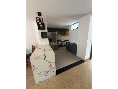 Casa de 4 alcobas en venta en Tranversal Intermedia, Envigado, 217 m² · foto 11 de 20