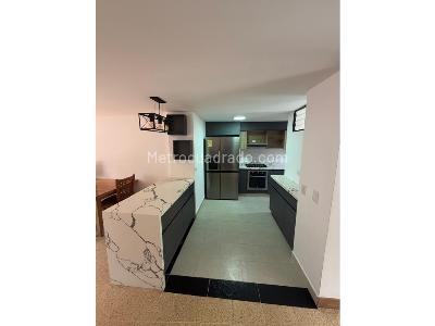 Casa de 4 alcobas en venta en Tranversal Intermedia, Envigado, 217 m² · foto 12 de 20