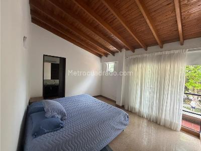 Casa de 4 alcobas en venta en Tranversal Intermedia, Envigado, 217 m² · foto 20 de 20
