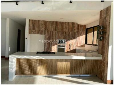 Casa de 3 alcobas en venta en Rionegro, Rionegro, 400 m² · foto 10 de 17