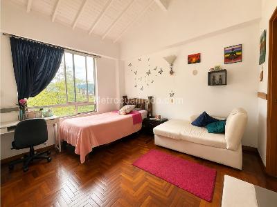 Apartamento en venta en El Poblado, Medellín · foto 6 de 19