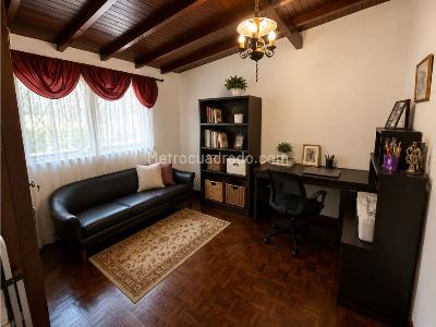 Casa de 4 alcobas en venta en Laureles Estadio, Medellín, 252 m² · foto 19 de 20