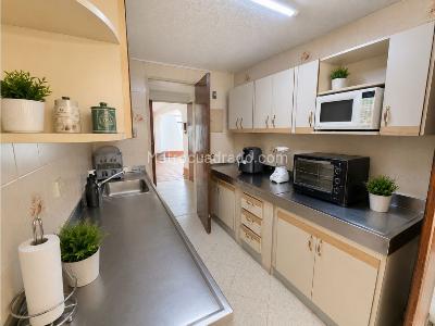 Casa de 4 alcobas en venta en Laureles Estadio, Medellín, 252 m² · foto 7 de 20