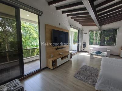 Casa de 5 alcobas en venta en Loma Del Escobero, Envigado, 780 m² · foto 11 de 20