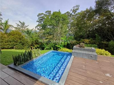 Casa de 5 alcobas en venta en Loma Del Escobero, Envigado, 780 m² · foto 20 de 20