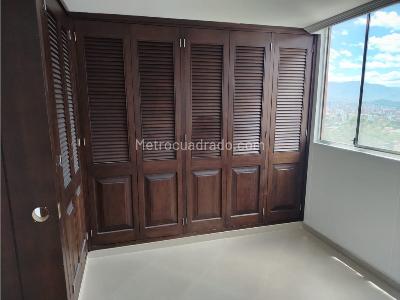 Apartamento en venta en Belen, Medellín · foto 4 de 11
