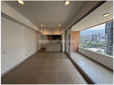 Apartamento de 3 alcobas en venta en Ciudad Del Rio, Medellín, 100 m² · foto 2 de 18
